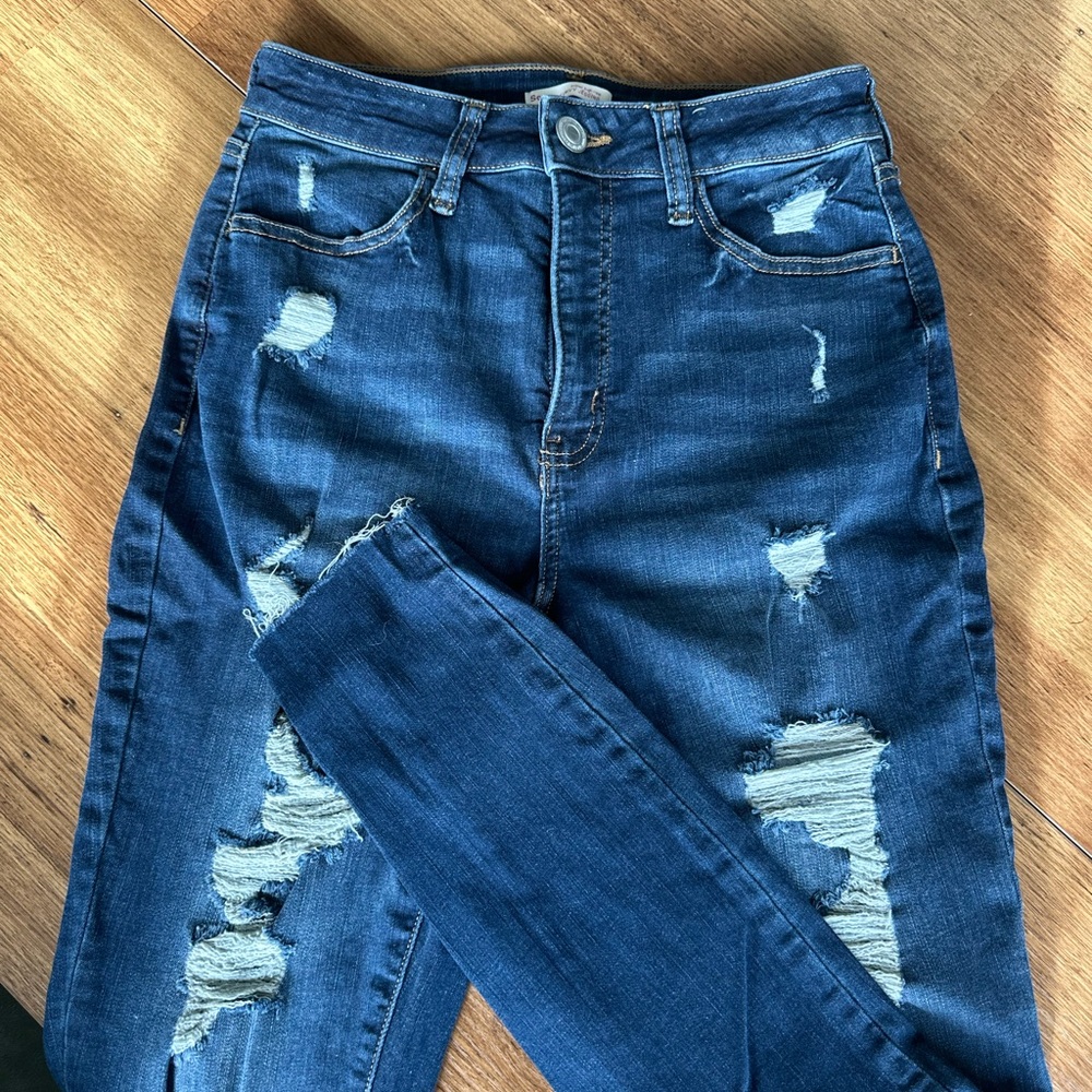 Distressed Blue High Rise Skinny Jeans